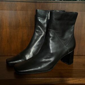 Nine West Sleek Black Heeled Boots
